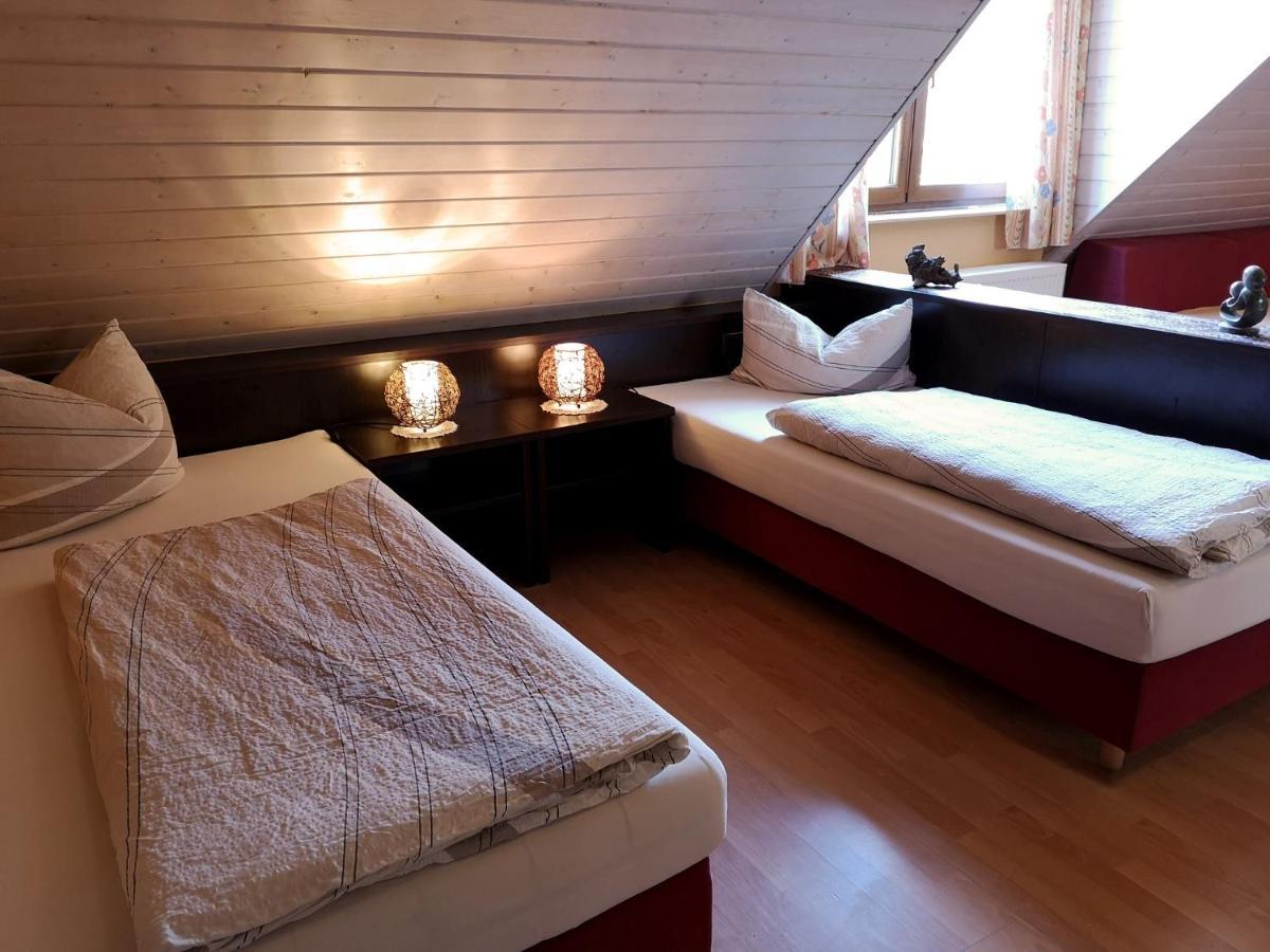 Gaestehaus Martin Gamburg Zewnętrze zdjęcie